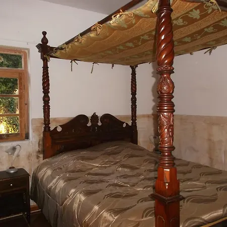 Termas Da Azenha بيت ضيافة 3*